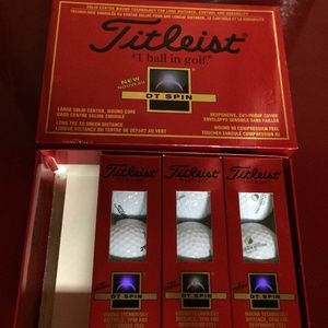 New Golf Balls Titleist DT Spin 9 Balls in Original Boxes Sports Equipment